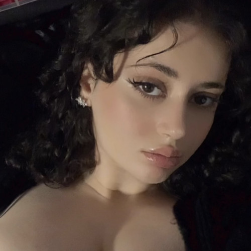 alice l. profile photo