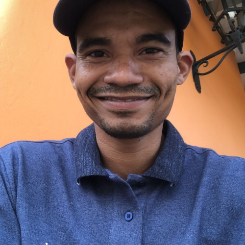 luis v. profile photo
