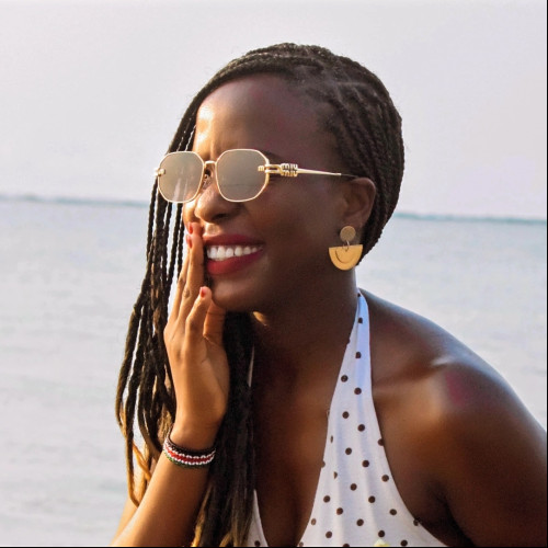 Marilyne L. profile photo