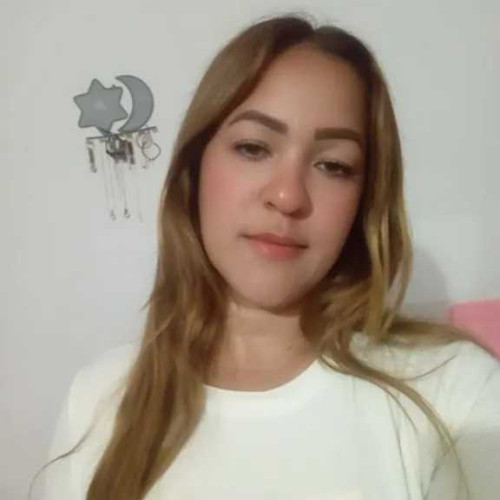 laura R. profile photo