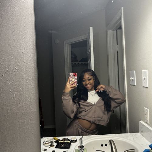 alaija w. profile photo