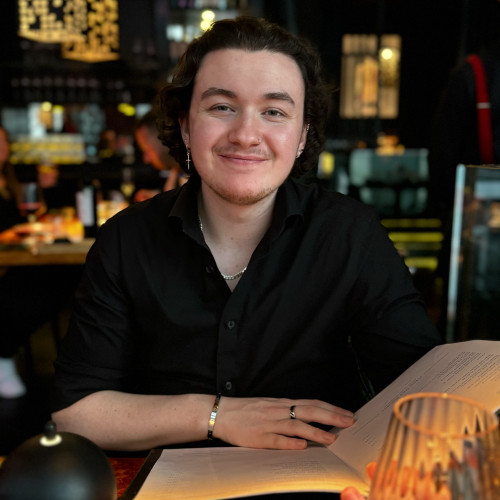 Ash W. profile photo
