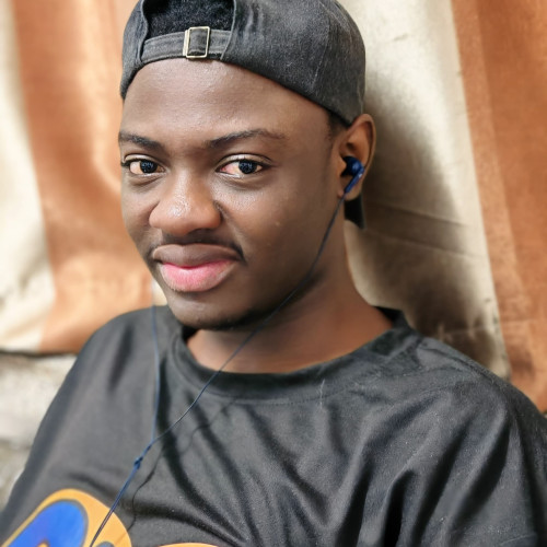 nchong  D. profile photo