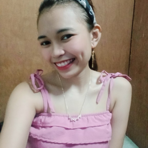 Glaidine  G. profile photo