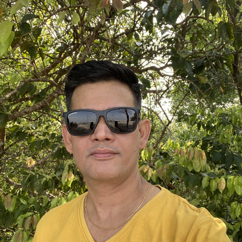 Ravijit D.