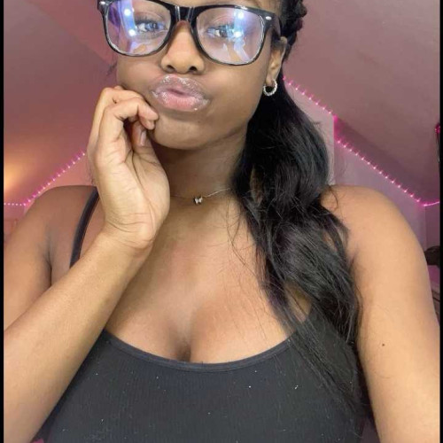 Naomi W. profile photo