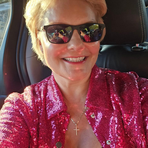 Tina W. profile photo