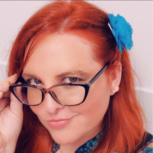 Dee V. profile photo