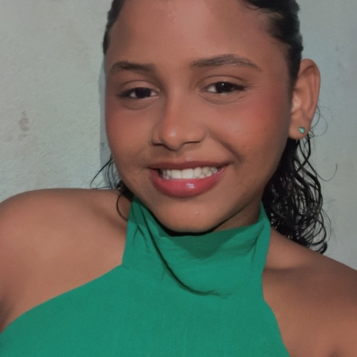 Thays L. profile photo