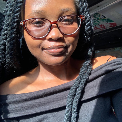 Nelly M. profile photo