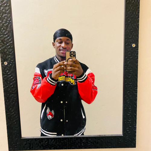 Sanele M. profile photo