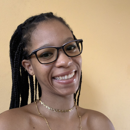 Nina T. profile photo