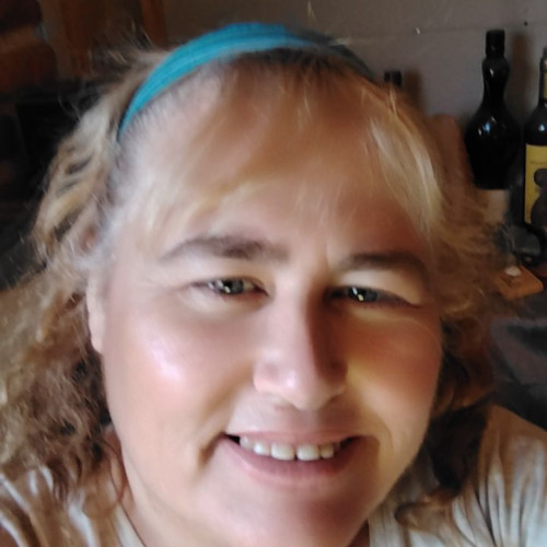 Luz C. profile photo