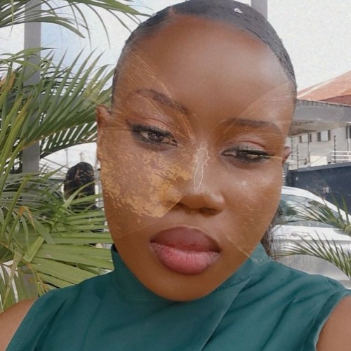 Chioma  V.
