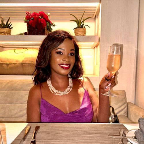 Essy  E. profile photo