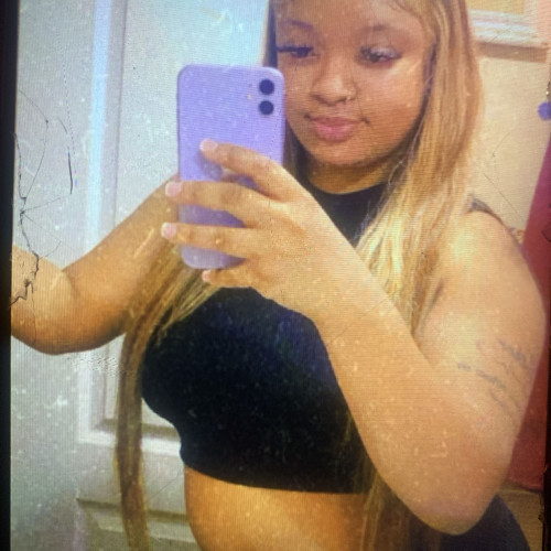 Royalbaebe B.