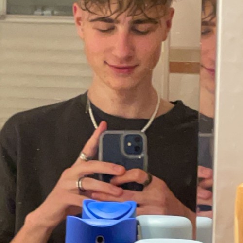 Nils K.