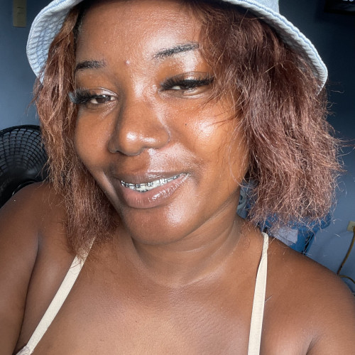Ella M. profile photo