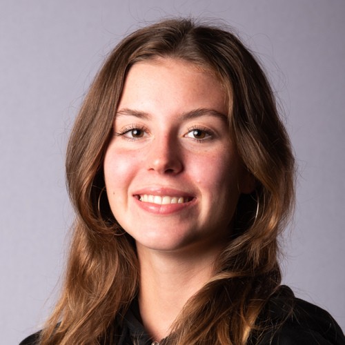 Jasmin E. profile photo