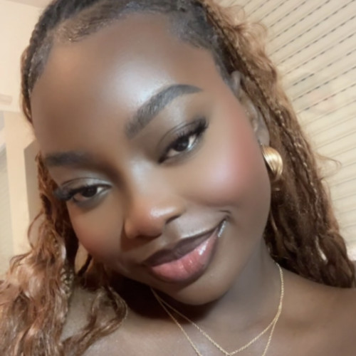 Laure B. profile photo