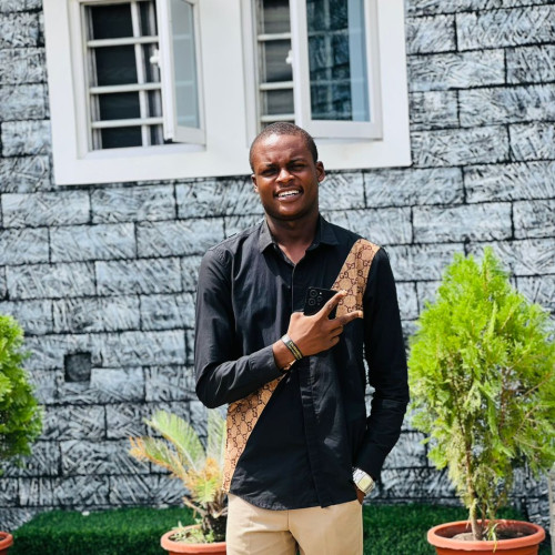 ugwube e. profile photo