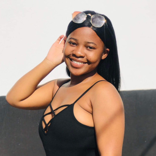Melanie  L. profile photo
