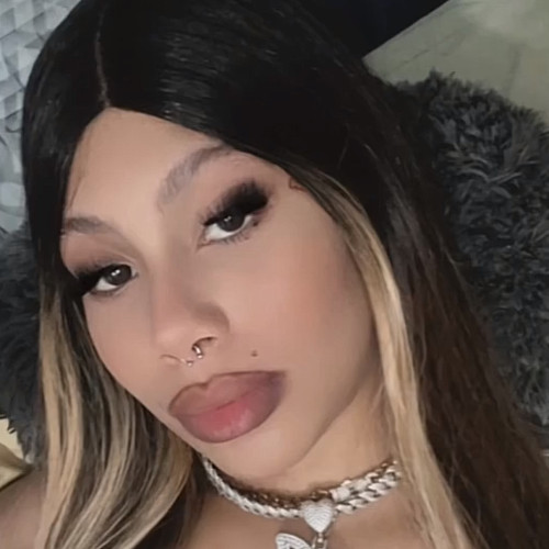 alexa r. profile photo
