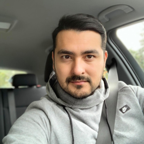 Claudio P.