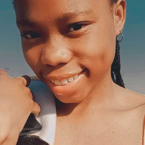 thando m. profile photo