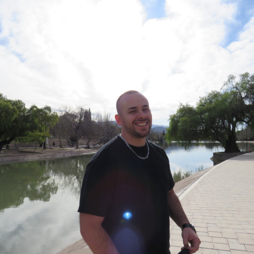 Ezequiel  V. profile photo