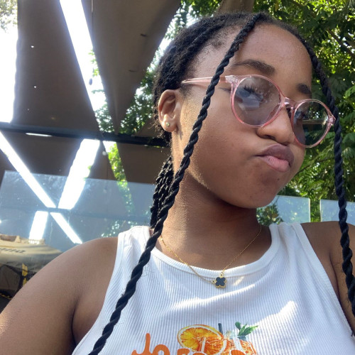Melek S. profile photo