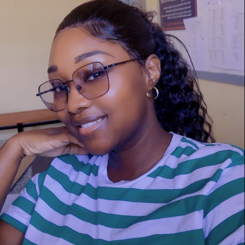 Aina K. profile photo