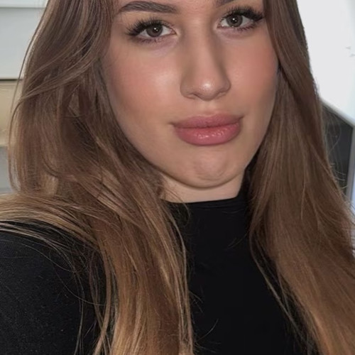 Elina M. profile photo