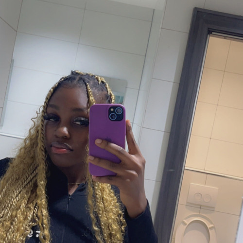 Onyinyechi u.