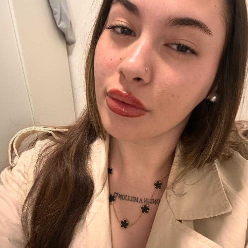 Daniela G. profile photo