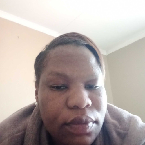 thenjiwe m. profile photo