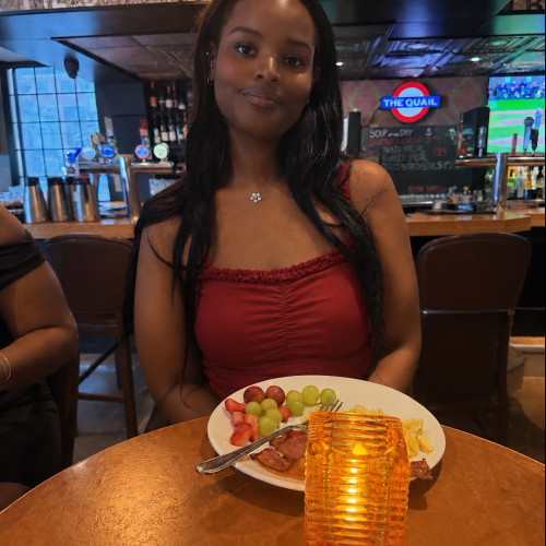 Chelly C. profile photo