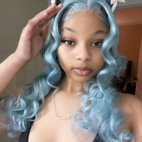 Tayy L.