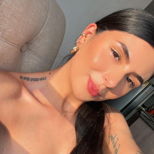 María  I. profile photo