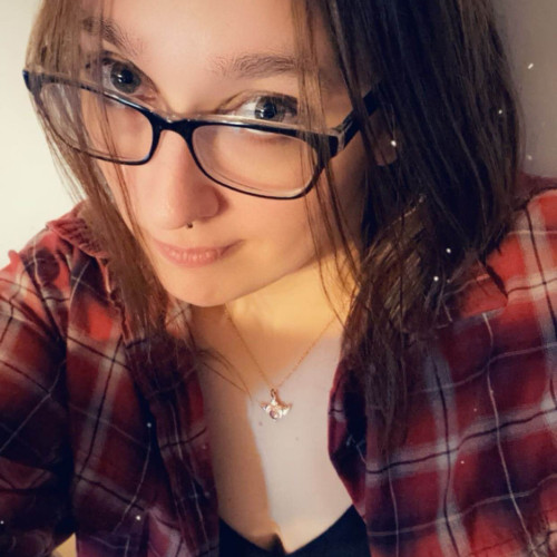 Nikki P.