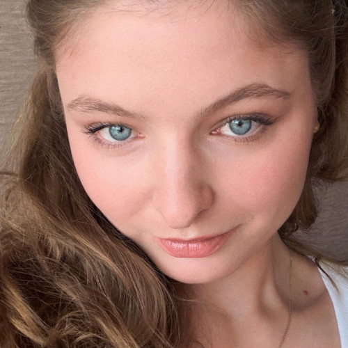 Alesia I. profile photo