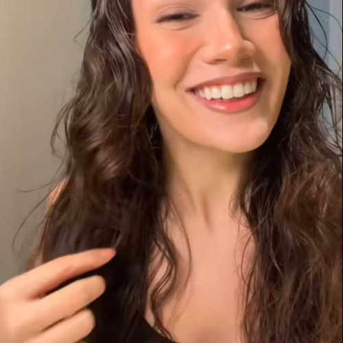 leila l. profile photo
