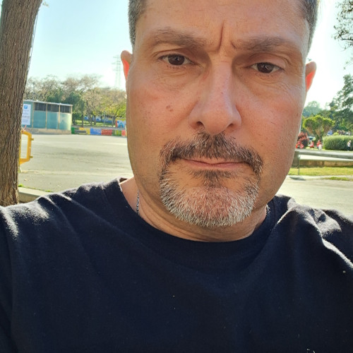 Carlos  R.