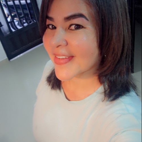 Damaris V.