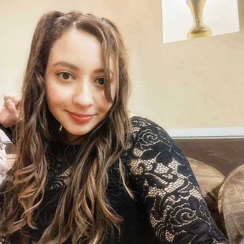 Angela Cristina G.
