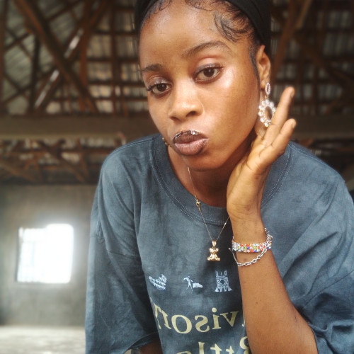 Favour  V. profile photo