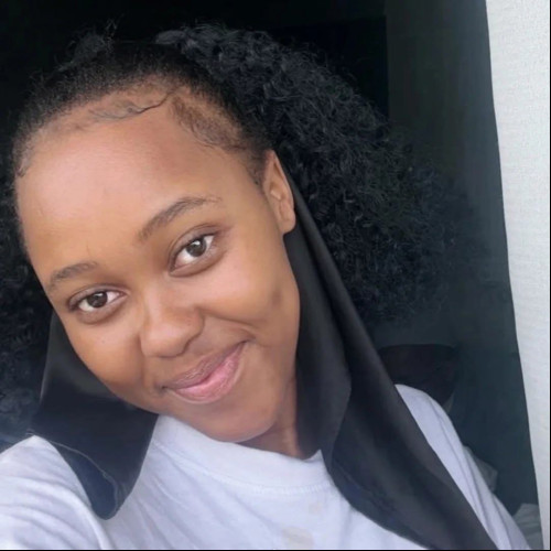 Emihle M.