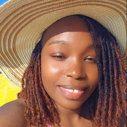 shanah m. profile photo