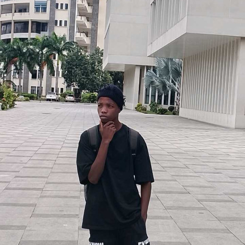 Iyobo m. profile photo