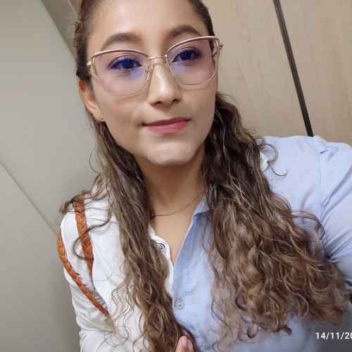 Laura M. profile photo